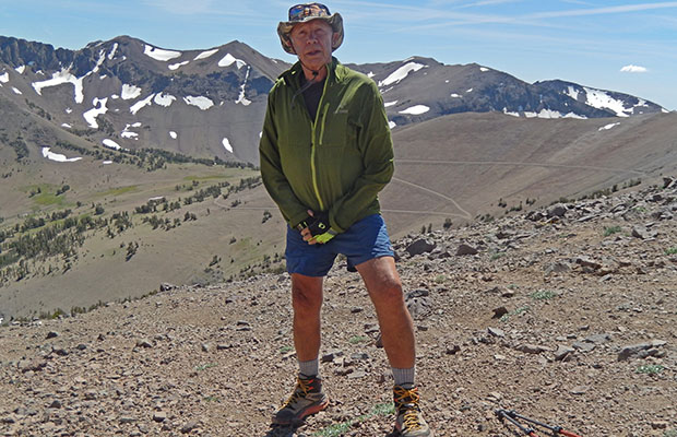 Peter trying to rest without poles at 11,000'