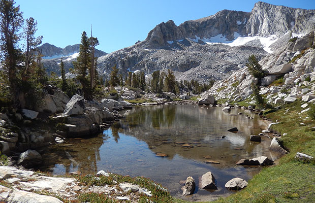 The pond that drains into Mace Lake, on my route to the Hortense shoreline.