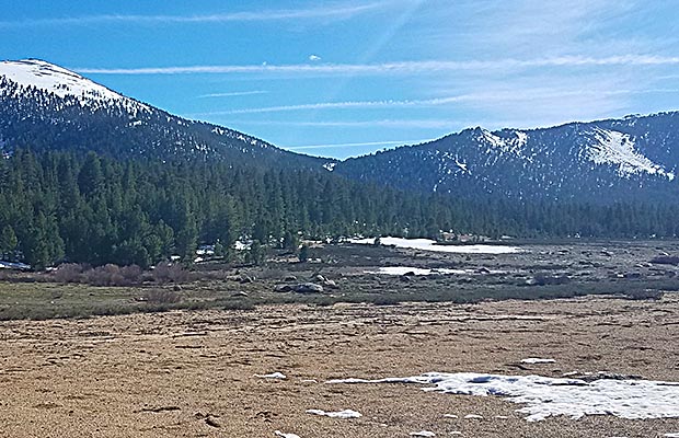 The low point is Cottonwood Pass seen from Horseshoe Meadow.